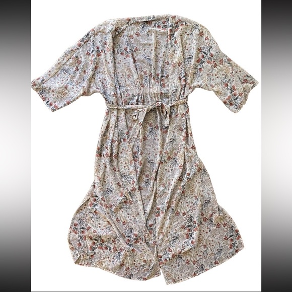 Forever 21 Floral Sheer Wrap Dress size small - Picture 1 of 2
